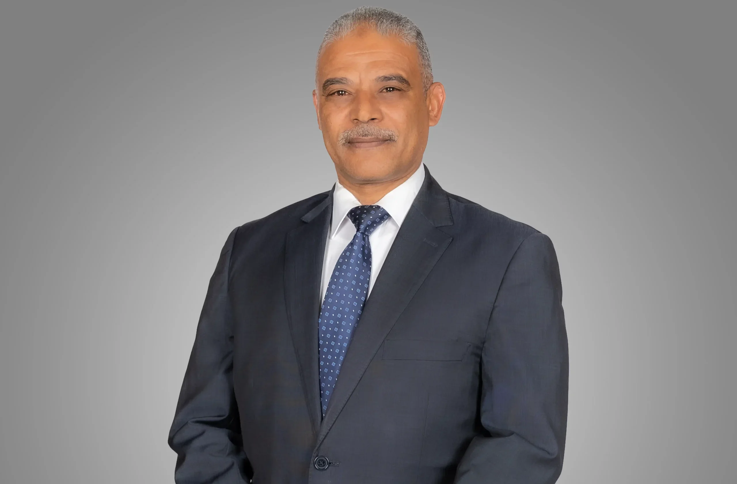 فريق العمل بمكتب الوجبة للمحاماة أ. ياسر أسعد يوسف محمد